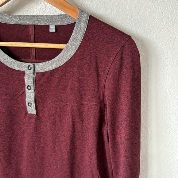 Pearl Izumi Burgundy Active Longsleeve - Picture 2 of 5